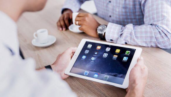 guy-with-ipad