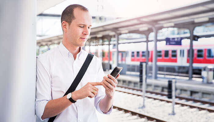 Mobile Support on Train Platform